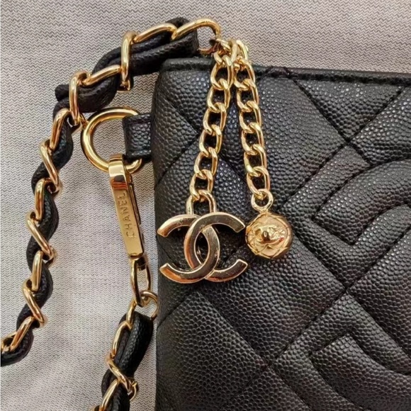New GWP Chanel quilted clutch/ wallet bag. - Picture 11 of 11